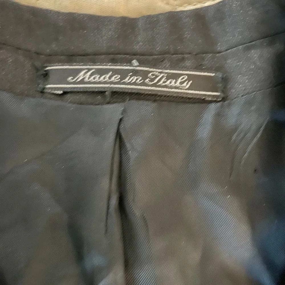 Faconnable made In Italy Vintage 3-Button Wool Suit Jacket in Charcoal Size 44 L